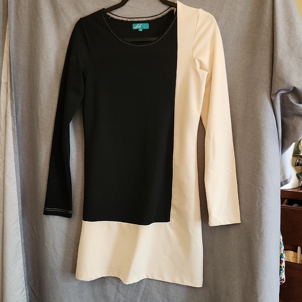 Vfish Black and Cream Dress